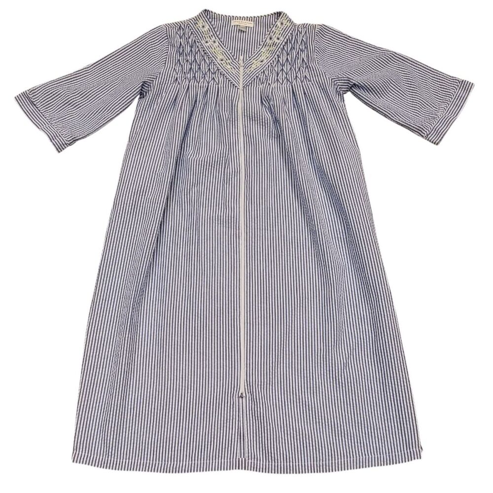 Miss Elaine Seersucker Night Gown House Coat Striped Blue & White Embroidered PM